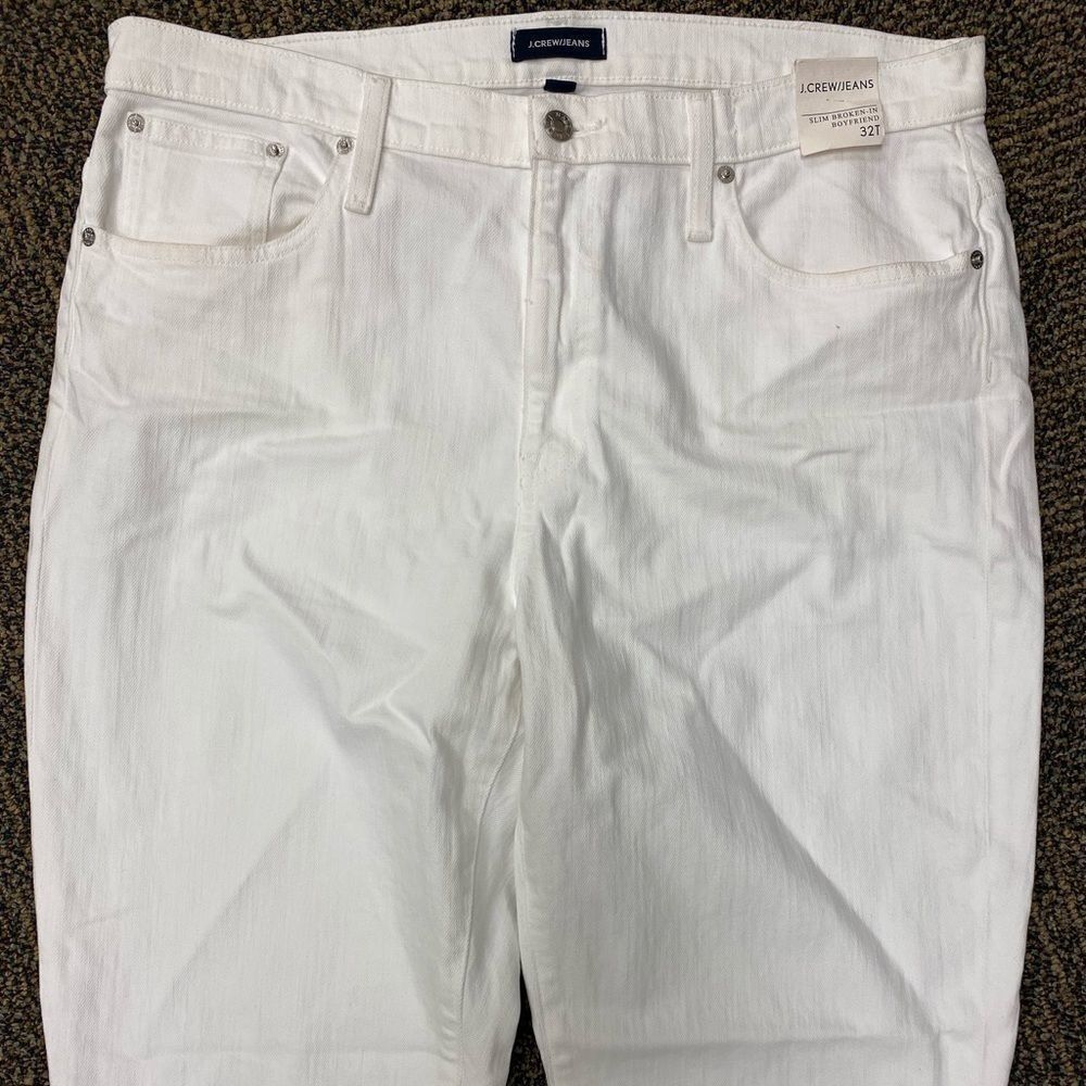 J. Crew‎ white slim broken in Boyfriend jeans